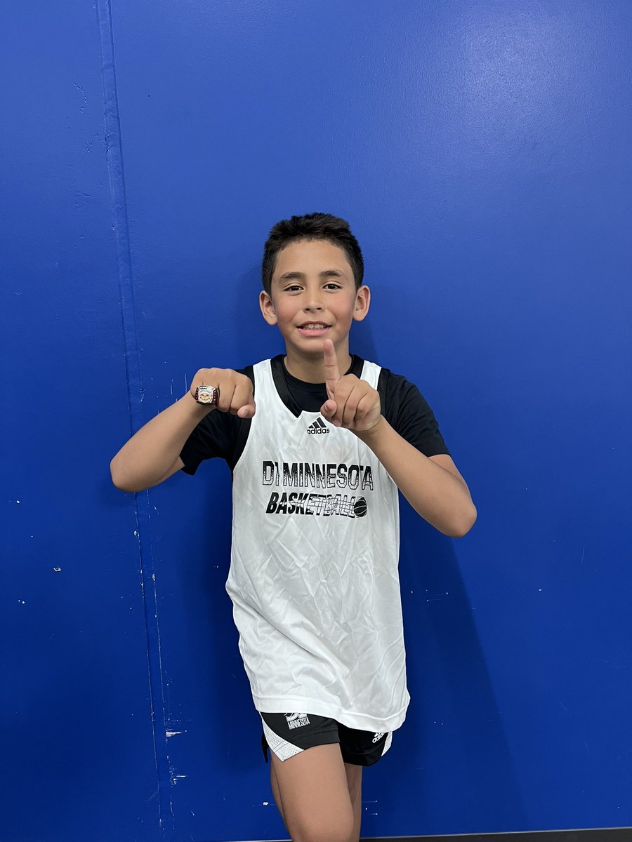 LeRoy Fairbanks (@waagosh3rd) on Twitter photo Kyrie Anthony finishing up his spring season with a ring. Thanks coach Mike, and thanks for invite <a href="/D1MinnesotaTom/">Tom Krosschell</a> was a fun experience! Kyrie Anthony finishing up his spring season with a ring. Thanks coach Mike, and thanks for invite <a href="/D1MinnesotaTom/">Tom Krosschell</a> was a fun experience!