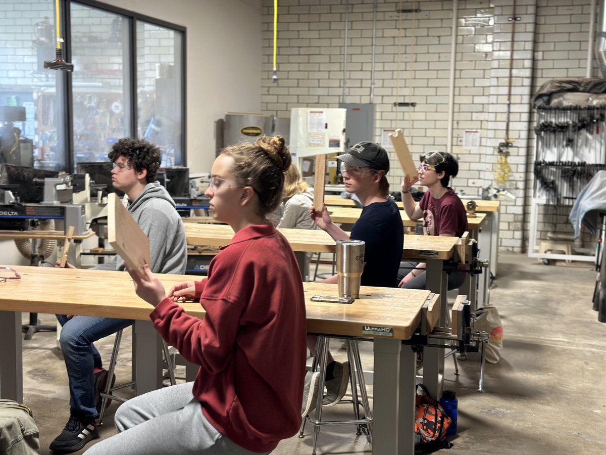 One day left! This is the final chance to apply for Crafting a Future, our FREE year-long program for high school students passionate about craft. Don't miss out! Apply now at bit.ly/CAF_App. Let's start crafting your future!