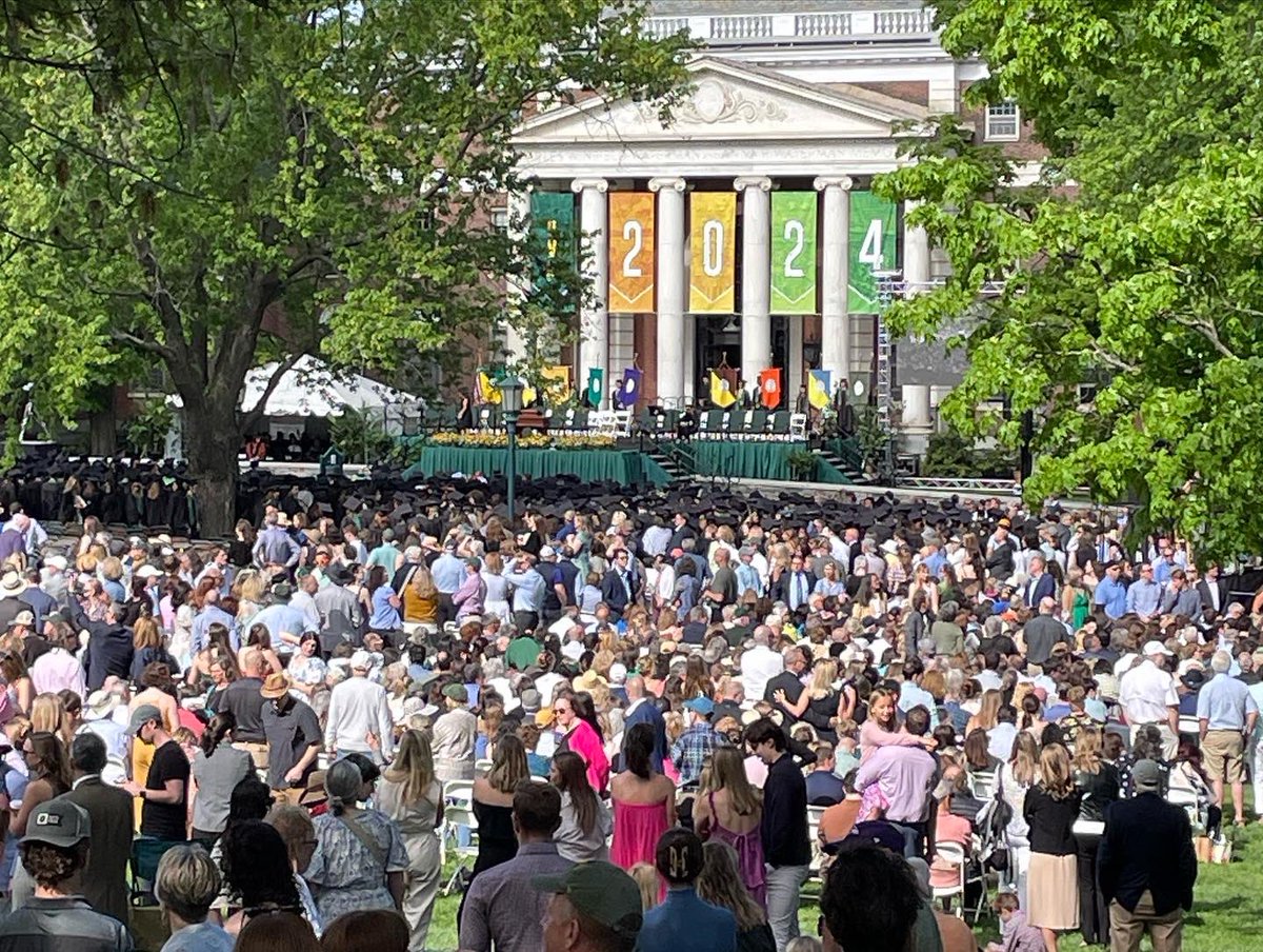 Proud of these two guys.  They did it the right way.  Four year players that pushed their program forward.  Best of luck to G$ in SJ next year.  Excited for another trip around the sun with Zap for the 24-25 season.  Congrats on your graduation! #BleedGreenAndGold