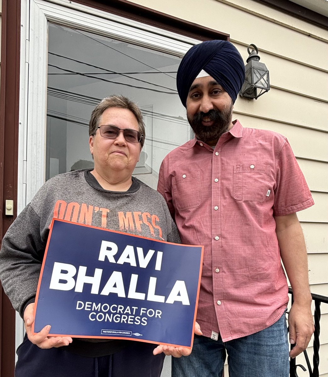Here’s why Kathleen, a Bayonne resident, supports our campaign: 'I support Ravi because he looks out for the little guy, not special interests, and he’s right on the important issues like the Turnpike extension.” Thank you Kathleen!