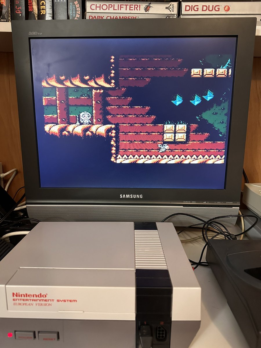 paul_temple's tweet photo. Also Sam‘s Journey von #polyplay auf dem NES macht schon sehr viel Spaß! Tolles gute Laune Jump n Run, absolute Empfehlung. #retrogames #nintendo https://t.co/Pm0usX2RK3