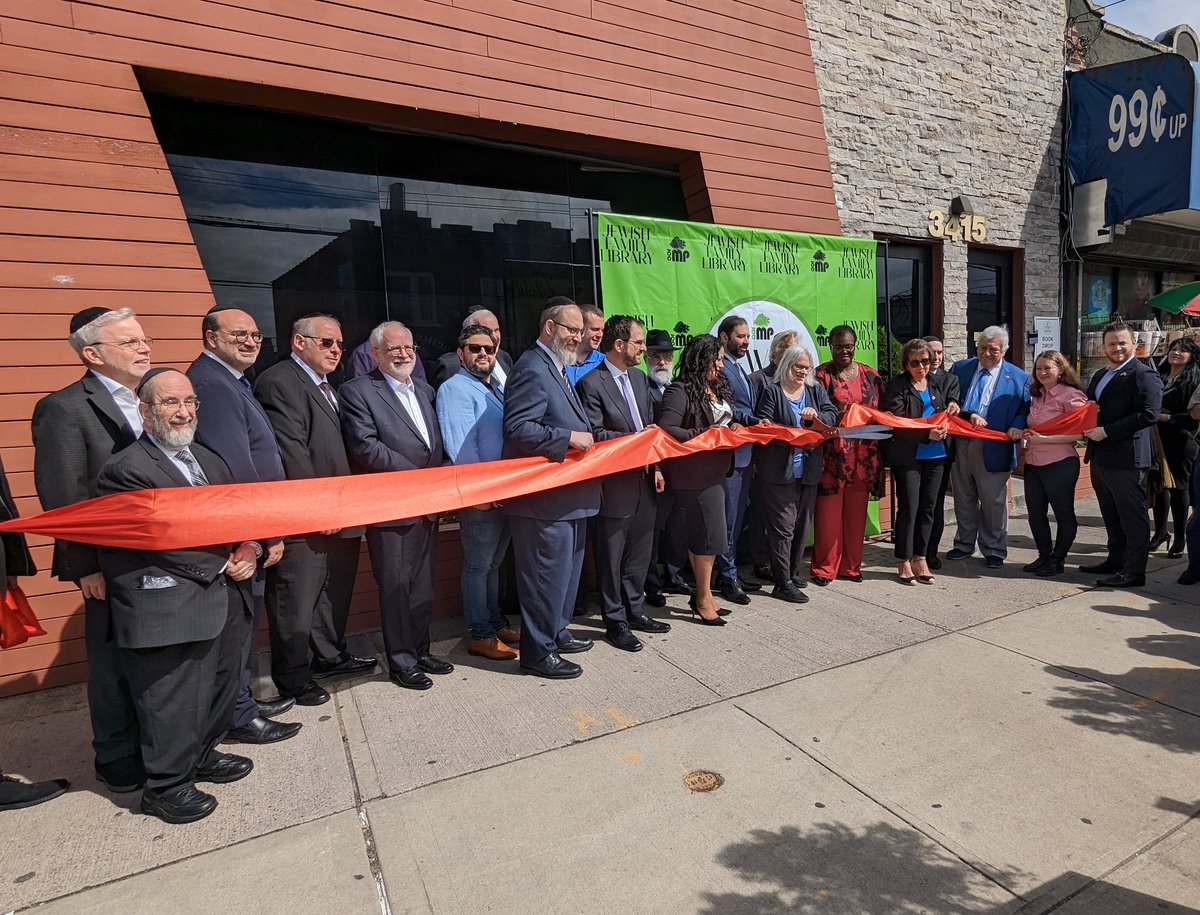 Helene Weinstein tweet media