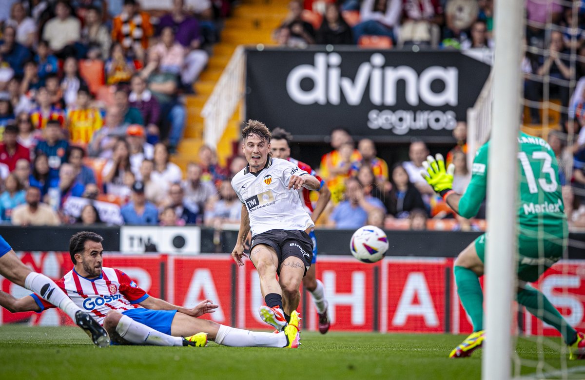 Valencia CF tweet media