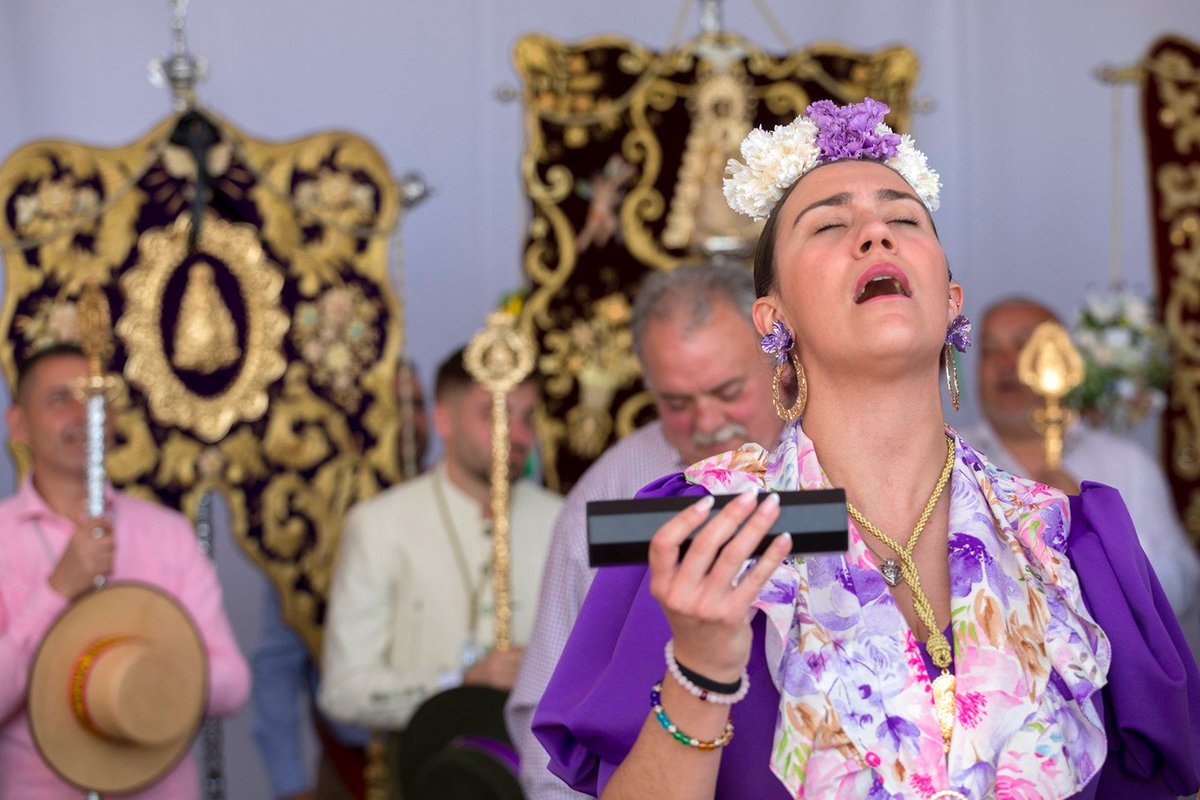 ⛪ Aquest matí he participat a la tradicional Missa de Romeros al recinte on aquests dies s’està celebrant la Romeria del Rocío acompanyant les entitats terrassenques. ✨ És un dels moments àlgids del cap de setmana, molt emocionant i amb molta llum. ❤️ Feliz Rocío!