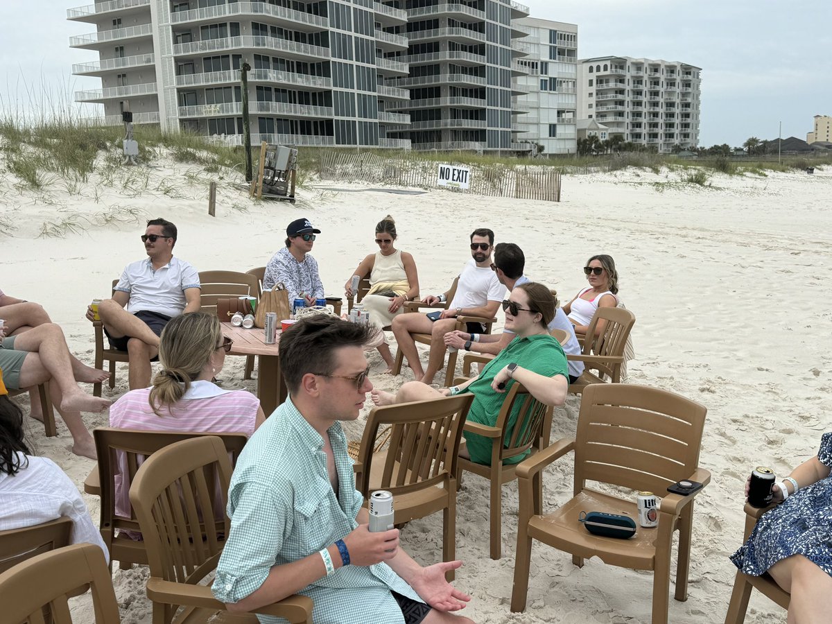 AL_Reporting's tweet photo. The weather cleared and we had a great time sponsoring the YL AL State Bar Conference at FloraBama!! https://t.co/8hMI2Kk2lY