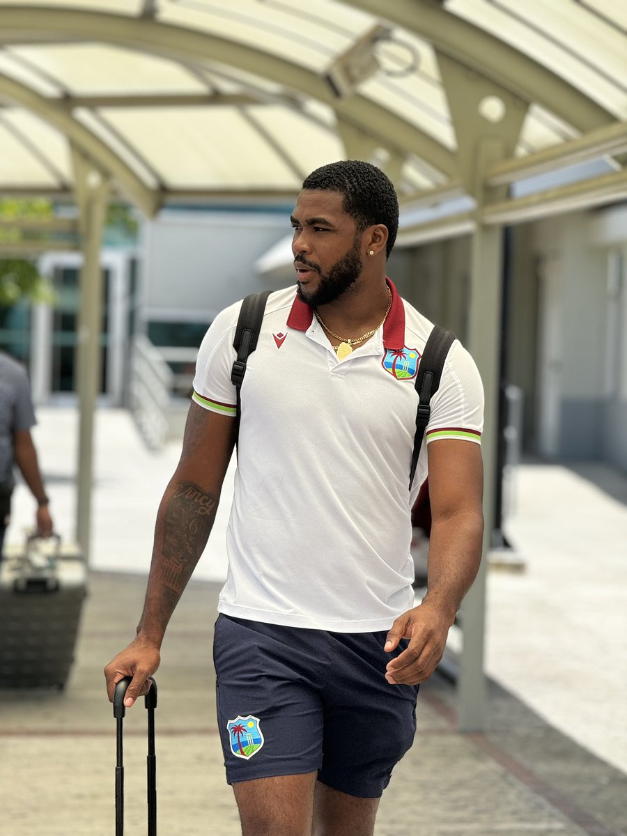 The #MenInMaroon have landed in Jamaica, ahead of the three match T20I series against the @ProteasMenCSA 

#WIREADY 🇯🇲