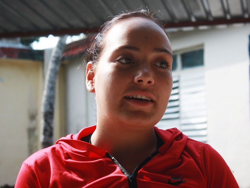 #DeporteCubano🇨🇺 desde #Holguín 

Nuestro corresponsal <a href="/narr1982/">Nelson Alejandro</a>, dialogó con la joven Daniela Riverón, quien se inició narrando goles como comentarista, luego en el béisbol y en el pugilismo como atleta 

Conozca su historia 👇👇

juventudrebelde.cu/deportes/2024-…