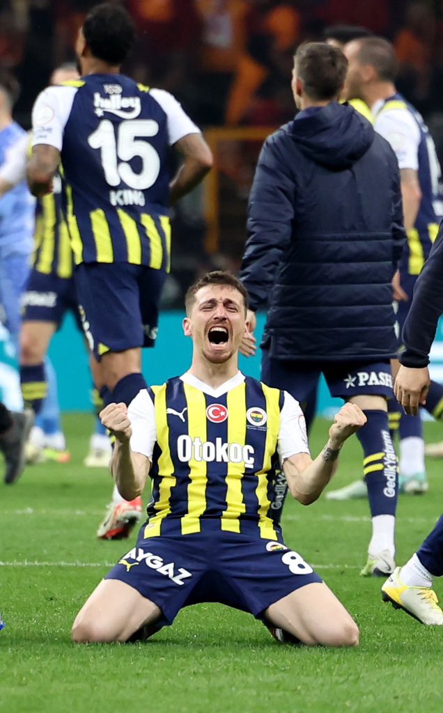 FENERBAHÇE…💛💙