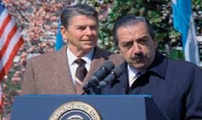 Fue a la Casa Blanca y delante de Reagan defendió la autodeterminación de los pueblos y criticó la intervención norteamericana en Centroamérica. No necesitó agraviar para defender con firmeza sus ideas.