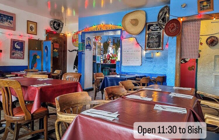 A tacky, friendly place with fabuloso eats. 

$7 Caesars at our pink house on the hill, amigos! 🌮 

Photo: Sam Choy 📸 

Open 11:30am til 8ish for dine in, take-out or delivery: ginasmexicancafe.ca 

#Nanaimo #CaesarSunday #ginasmexicancafe #sundaycaesar