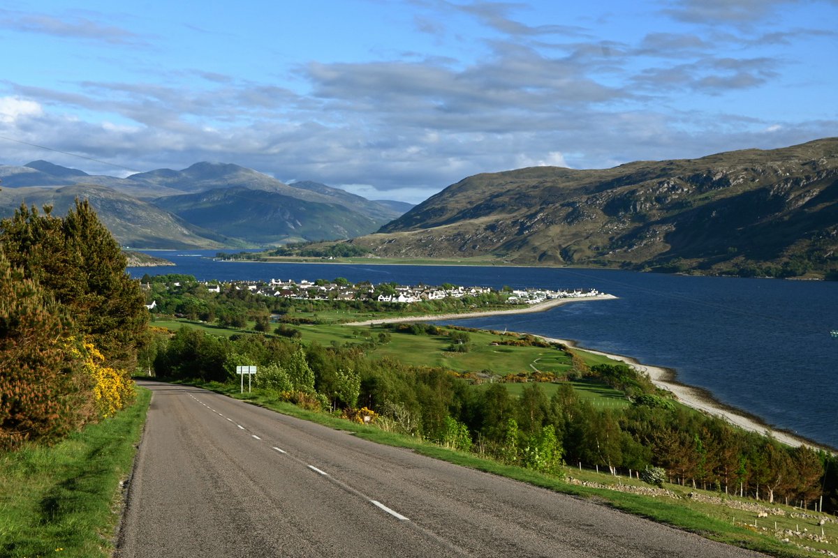 It's another beautiful evening in Ullapool.
#Scotland