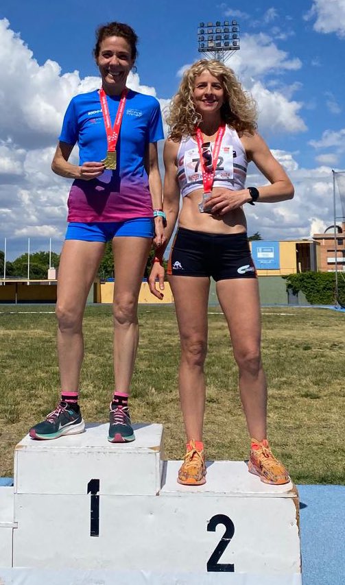 🚨 Nieves López 🚨 cat. F50
🥈 Cto. Madrid Master 5000ml #Aluche #Madrid
Enhorabuena compañera!
<a href="/AytoAlcalaH/">Ayuntamiento de Alcalá de Henares</a> <a href="/Alcala_Deporte/">Alcalá es Deporte</a> <a href="/Entrena_Atletas/">Entrenador Atletas</a> #atletismo #rfea #fam #correr #run #corredor #runner