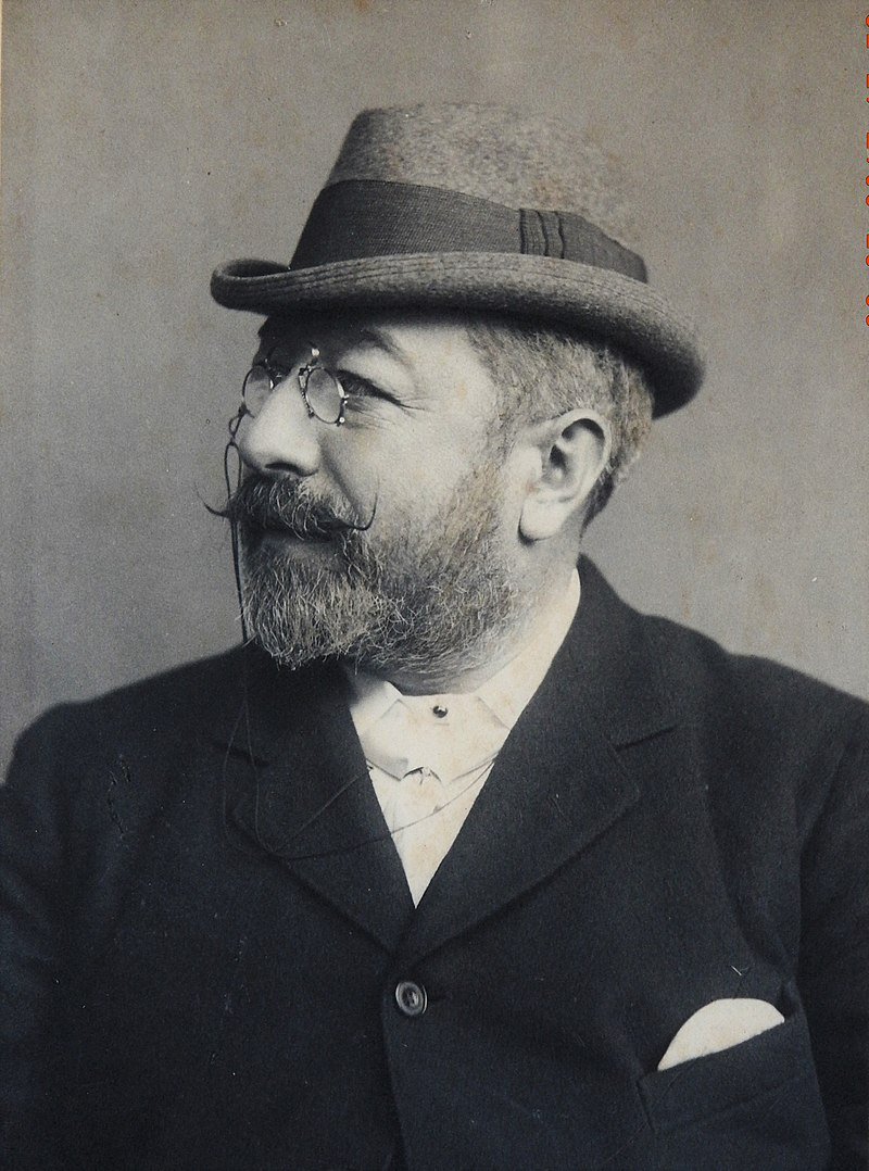 Who was the luckiest Victorian ever? It would be hard to beat Alfred Barnard, who toured 162 distilleries between 1885-87 and wrote a book on whisky distilleries of GB and Ireland. He then went on to tour 110 breweries (1889-91) and published a four-volume book on breweries.