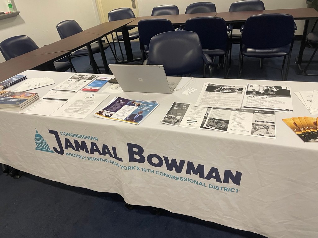 We’re at the Bronx Community Board 12 all month long offering mobile constituent services and help with federal agencies! Stop by next week if we can assist you in any way.