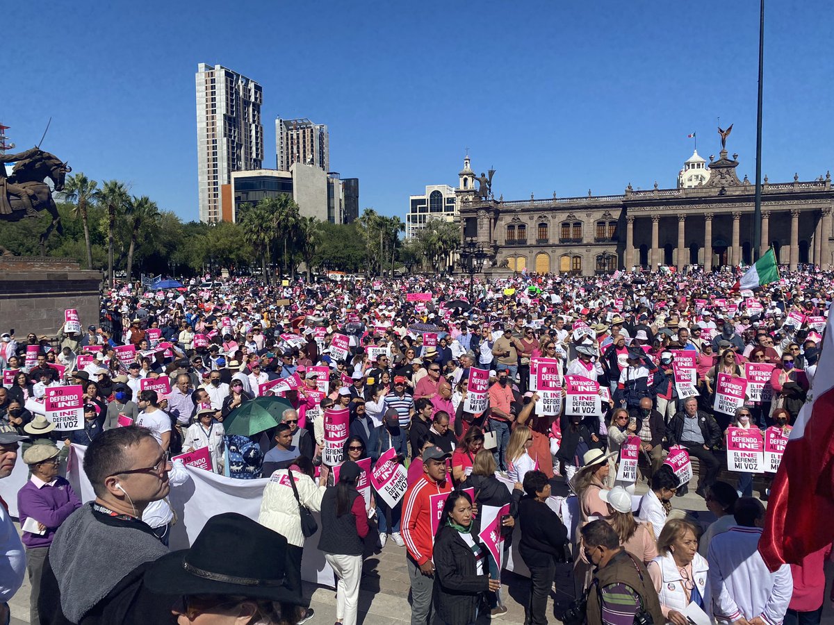 jmaaaarin's tweet photo. En MTY y en CDMX. 

Podré sostener la mirada cuando hable sobre este momento.

#XochitlGálvezPresidenta 
@XochitlGalvez https://t.co/PesxyWnnWQ