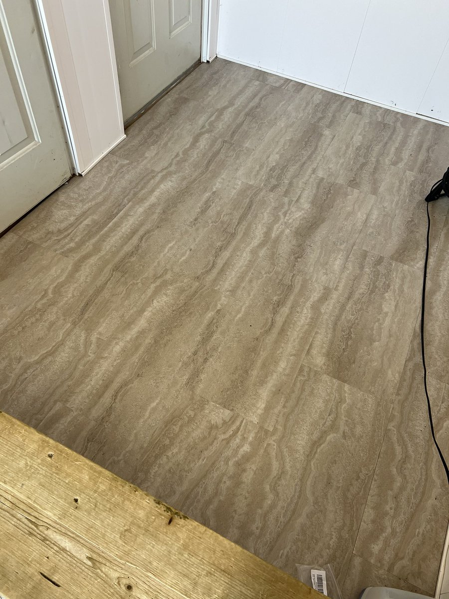 Fresh cut grass - always a great reminder of the effectiveness of the danish bench! #biosecurity