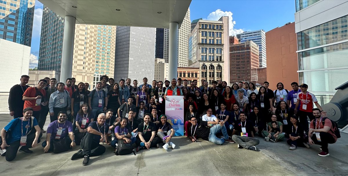 pyconcharlas's tweet image. ¡Esta #PyConUS ha sido genial con muchas cosas nuevas! 🌟🚀
Una vez más, las PyCon Charlas han logrado reunir a un increíble grupo de personas hispanohablantes en la conferencia más importante de Python. 🐍

Gracias a todas las personas que hicieron esto posible. 🙌 #PyConCharlas