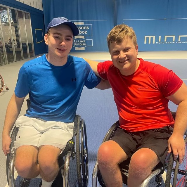Leaving Switzerland with singles and doubles titles 🏆🏆 Andrew Penney successfully defends both of his titles at the Bulle Indoors 🇨🇭. Penney and Thomas Venos (CAN) led their men's doubles final 7-5 when their Polish opponents retired. #BackTheBrits 🇬🇧 | #wheelchairtennis