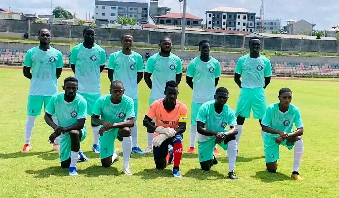 🔴 Les équipes déjà qualifiées pour les 16e de finale de la Coupe du Cameroun 🏆🇨🇲 ▪️Stade Renard ▪️Victoria United ▪️Unisport du Haut Nkam ▪️Avion du Nkam ▪️Panthère du Nde ▪️Caïman Club de Douala ▪️ISOHSA FC ▪️Cynodev FA ▪️Union de Douala ▪️Dynamo de Douala ▪️Ciseaux FC