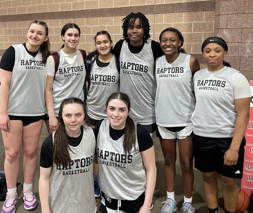 NJ Raptors U17 E40 finish the weekend with a hard fought win against a very tough I-90 S40 team. Thank you coaches for watching us play this weekend.