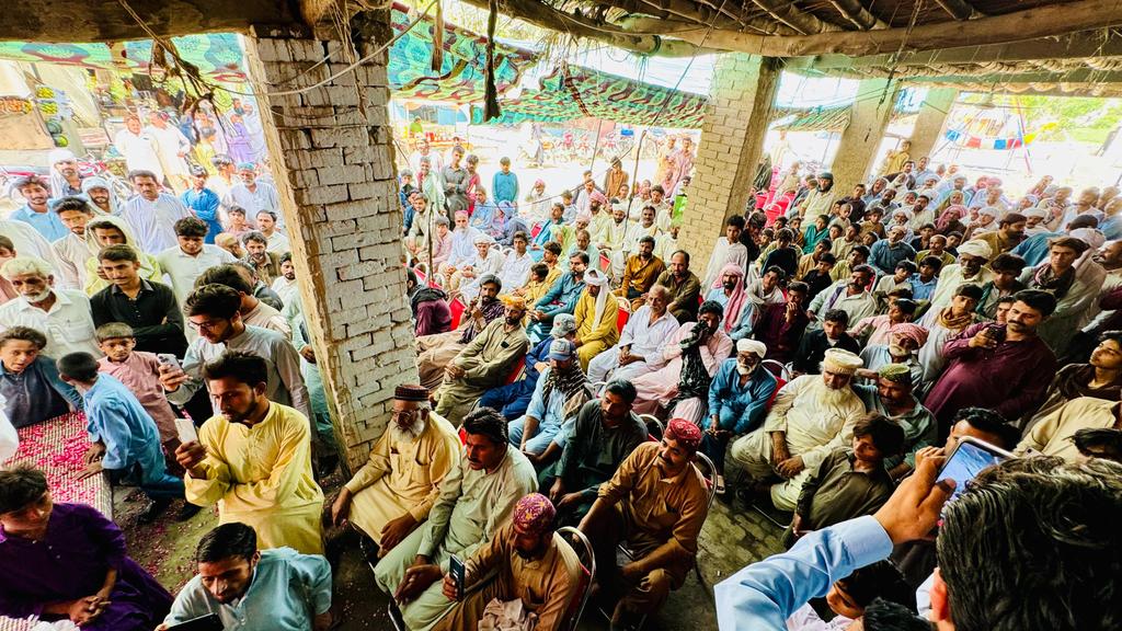 Dera Ghazi Khan: Glimpses of today's arrival at various places in my constituency #NA185 #DGK.