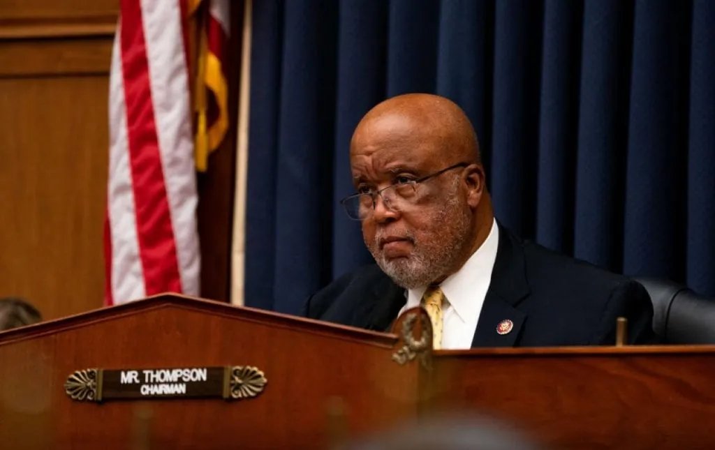 This is the dangers we face if Democrats ever regain control of the @housefloor
REVEALED: Jan 6 Commission Chairman Bennie Thompson Backed Extremist, Secessionist Group Seeking Violent U.S. Takeover.
“Republic of New Afrika” right here in the State of Mississippi in the Capital…