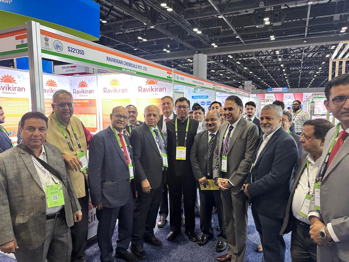 Around 50 Indian companies supported by @Plexconcil & @AIPMAINDIA under @DoC_GoI are showcasing plastic products at @NPEplasticsshow 2024 Expo Orlando, FL. 🇮🇳 Pavilions set up by both PLEXCONCIL & AIPMA were inaugurated by Consul (P&C) alongside reps. from PLEXCONCIL & AIPMA.