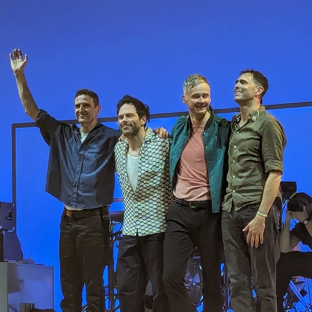 penguindanielle's tweet photo. Experiencing 2 @keaneofficial gigs in the UK (Leeds/Bham) fulfilled a dream I've had since I first became a Keane fan 20 yrs ago. Add getting my 6th Keane tattoo &amp; you have one of the best trips of my entire life. Looking forward to another 20 yrs of my favorite band. @Richard_H https://t.co/FGu4dBz6Zl