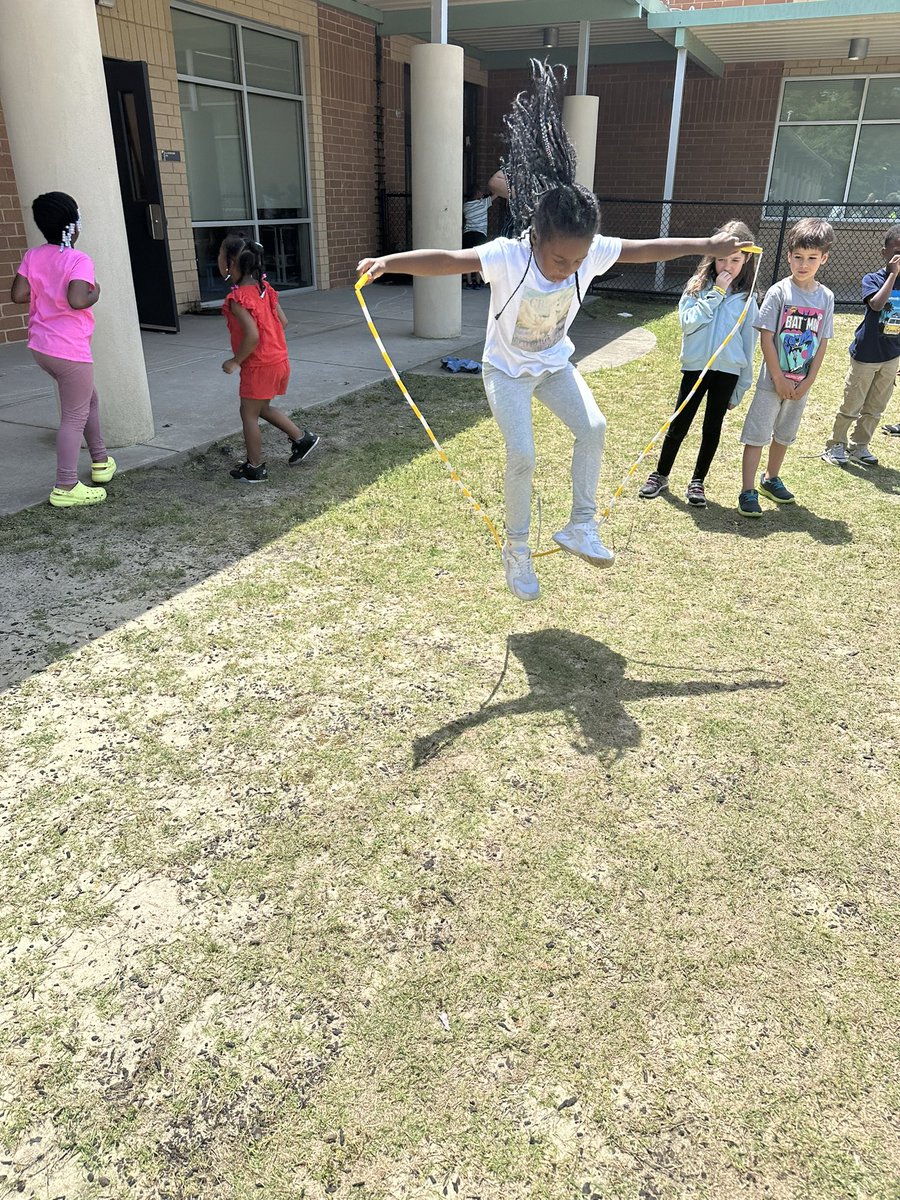 Kalbaughs Kids tweet media