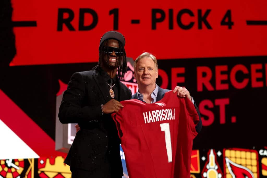 🚨 UPDATE Arizona #Cardinals Marvin Harrison Jr. signed $1M dollar deal with Fanatics and will wear number #18 this upcoming season.