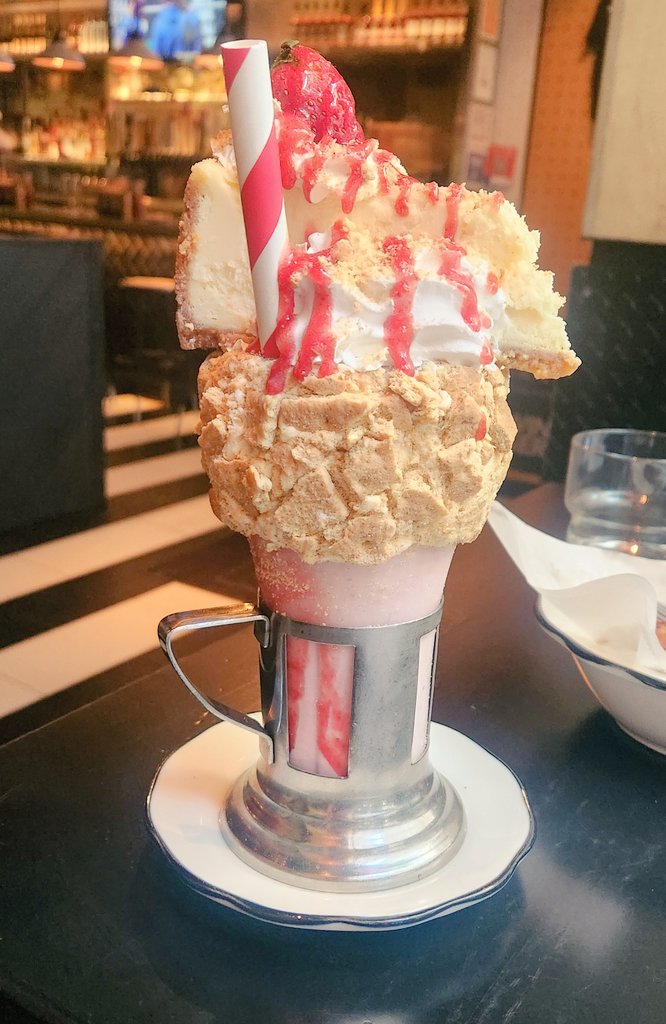 HeatherAntos's tweet image. Celebratory milkshake after speaking at the American Psychiatric Association Annual Meeting about Mental Health representation in pop culture and media literacy!