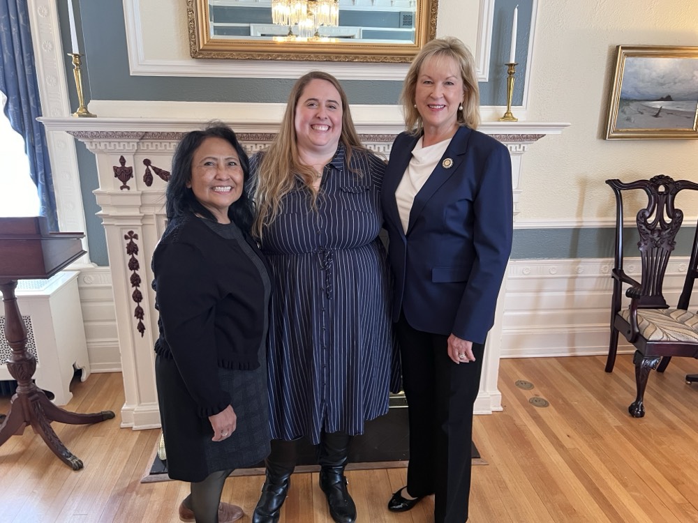 ServeAK's tweet photo. 🌟 Yesterday, Katie Abbott, ED of Serve Alaska, attended the Alaska First Lady Volunteer of the Year Awards in Juneau. 🏆 Congratulations to all the incredible volunteers! Your dedication is truly inspiring. Thank you for your remarkable contributions! #Volunteerism #ServeAlaska https://t.co/A7mT0nLVjo