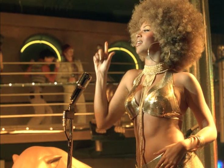 #EdwardsMovieCharacterChallenge 
@midgetmoxie 

May 8: Movie character who has curly hair

Foxxy Cleopatra
in
Austin Powers in Goldmember (2002)