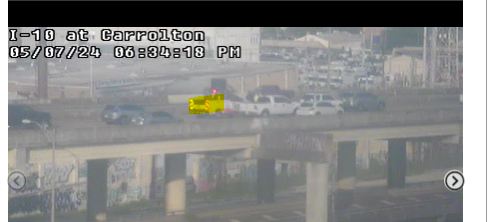 LBacques's tweet image. 6:45pm.. accident blocking left lane, I-10 East at Carrollton