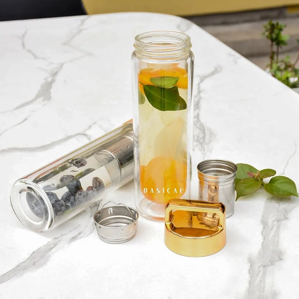 The BASICAL bottle is PERFECT for all spring/summer drinks as well as tea and coffee. It is the current go-to item.

S H O P - amazon.com/dp/B0CJJ383Y3?…

#shopbasical #basical #basicalstyle #amazonfinds #amazonfavorites #amazonkitchen #amazonhome #amazonmusthaves #amazonfinds2024