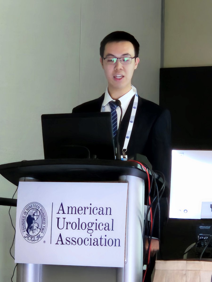 Our collaborations with @Tsinghua_Uni continue with visiting medical student Renning Zheng presenting his work in @SFreedlandMD’s lab at the @AmerUrological meeting. The work showed associations between insulin, insulin resistance & #prostatecancer risk. #AUA2024 @CedarsSinaiMed