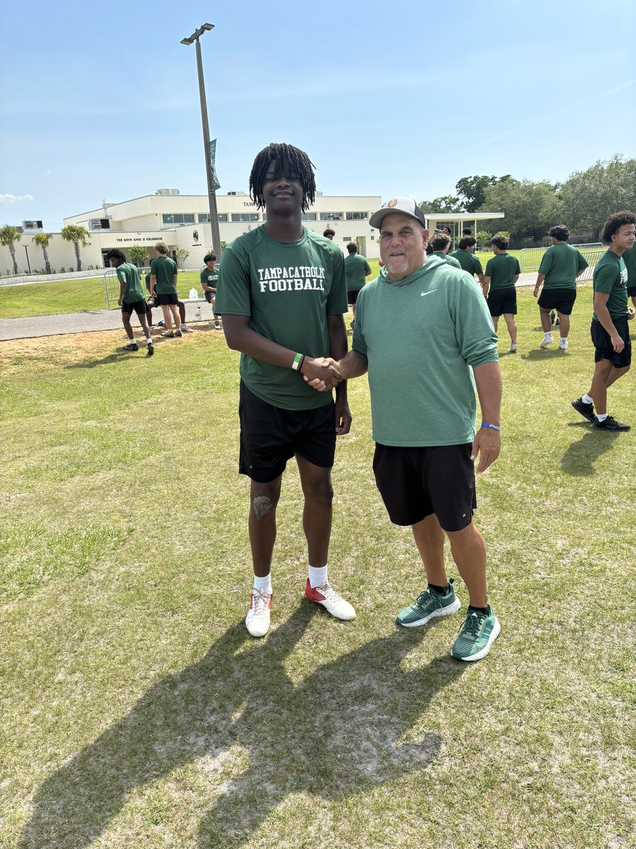 Coaches down recruiting Tampa need to stop by @TC_Football to see 6’6” WR/Y KJ Morgan. Put him outside he goes over the top. Put him inside he splits deep middle. It’s been a show at Tampa Catholic