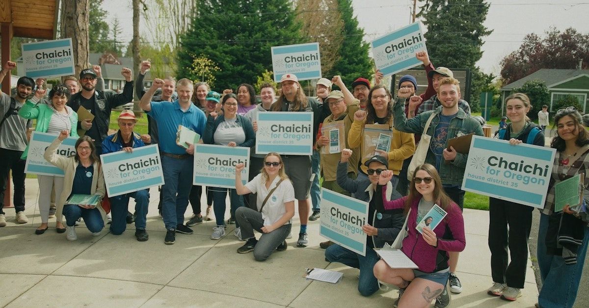 Canvass for Farrah Chaichi, who is running for State Rep. of HD 35!

Thursday &amp; Saturday's events is a joint canvass with Beaverton City Council candidate Nadia Hasan.

Thur. 5/9: buff.ly/3WfD8jT

Sat. 5/11:  buff.ly/3xXyihf

Sun. 5/12: buff.ly/3Qq3Tyb