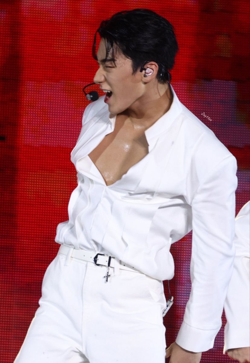 [NOAH’s UPDATE] — As one of the leaders, I would like to thank you very much for a truly wonderful concert!! We love you 8tiny and see yaa on the next concerts!!!