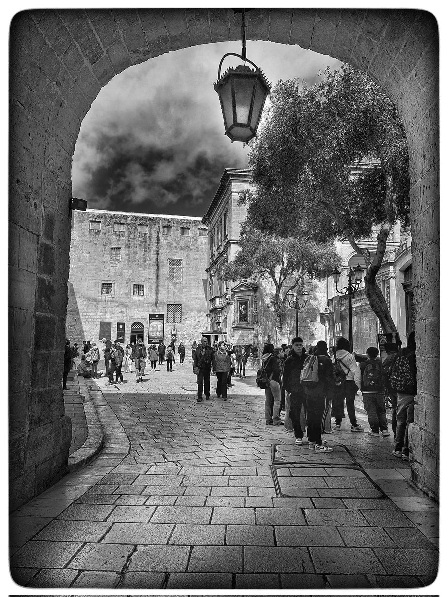#myphoto #blackandwhitephotography #monochromephotography #bandw #mono #monochrome #bw #mobilephotography #travelphotography #Malta