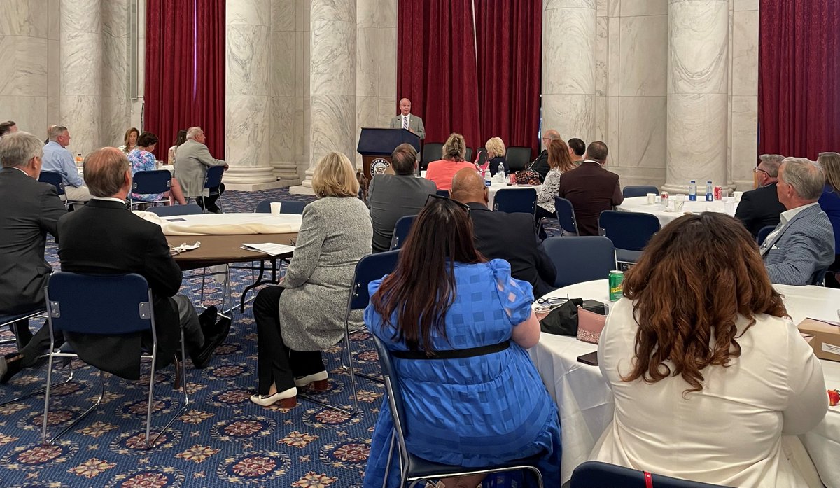 I spoke to realtors from Kentucky about the concerns they’re seeing in achieving the American Dream of owning a home. Thanks to Bidenflation, mortgage rates are continuing to stay high with real wages failing to compete with inflation. @HouseGOP is committed to ensuring the…