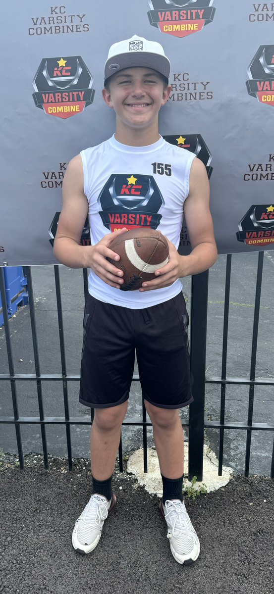 HunterHylton28's tweet photo. Had a great time at the @Varsitycombine1 this past Saturday. I look forward to a lot more training & football coming up this summer! #EliteMade #Highschoolfootball #QBclass2028 #StPiusX https://t.co/gBogMvPXpw