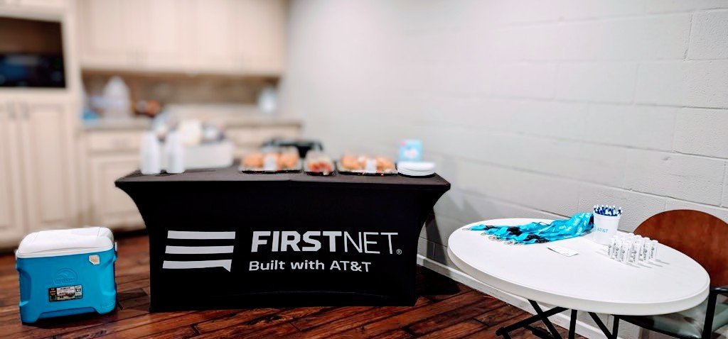 Just a couple pics 📸 from Nurses👩🏾‍⚕️ Appreciation events today in Lubbock, Tx 💙 #WinasOne #StayConnected
<a href="/alisha_mcneely/">Alisha McNeely</a> <a href="/NTX_Anuksha/">Anuksha Mathur</a> <a href="/NTXKristaGuzman/">Krista Guzman</a> <a href="/Liz_Arch1/">Liz Archuleta</a> <a href="/dbustamante1210/">David Bustamante</a> <a href="/NTX_Market/">The NTX Market</a> <a href="/NTXEVENTSTEAM/">NTX Sales Event Team</a> <a href="/FirstNet/">FirstNet, Built with AT&T</a>