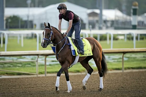 This past weekend marked the first time in history that certified athletic trainers were stationed @ChurchillDowns to provide care at the @KentuckyDerby! 🏇 “We know it takes a team,” said Dominic Morales, MAL, LAT, ATC, CES, sports health coordinator, @Norton_Health. “And our…