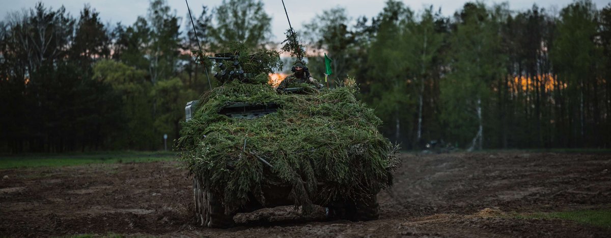 #ICYMI Test für die im Aufbau befindlichen Mittleren Kräfte: Bei der Übung #SaberStrike in Polen trainierte das Jägerbataillon 1 zusammen mit #NATO-Verbündeten die Abwehr eines Angriffes im Verteidigungsfall: bundeswehr.de/de/aktuelles/s…