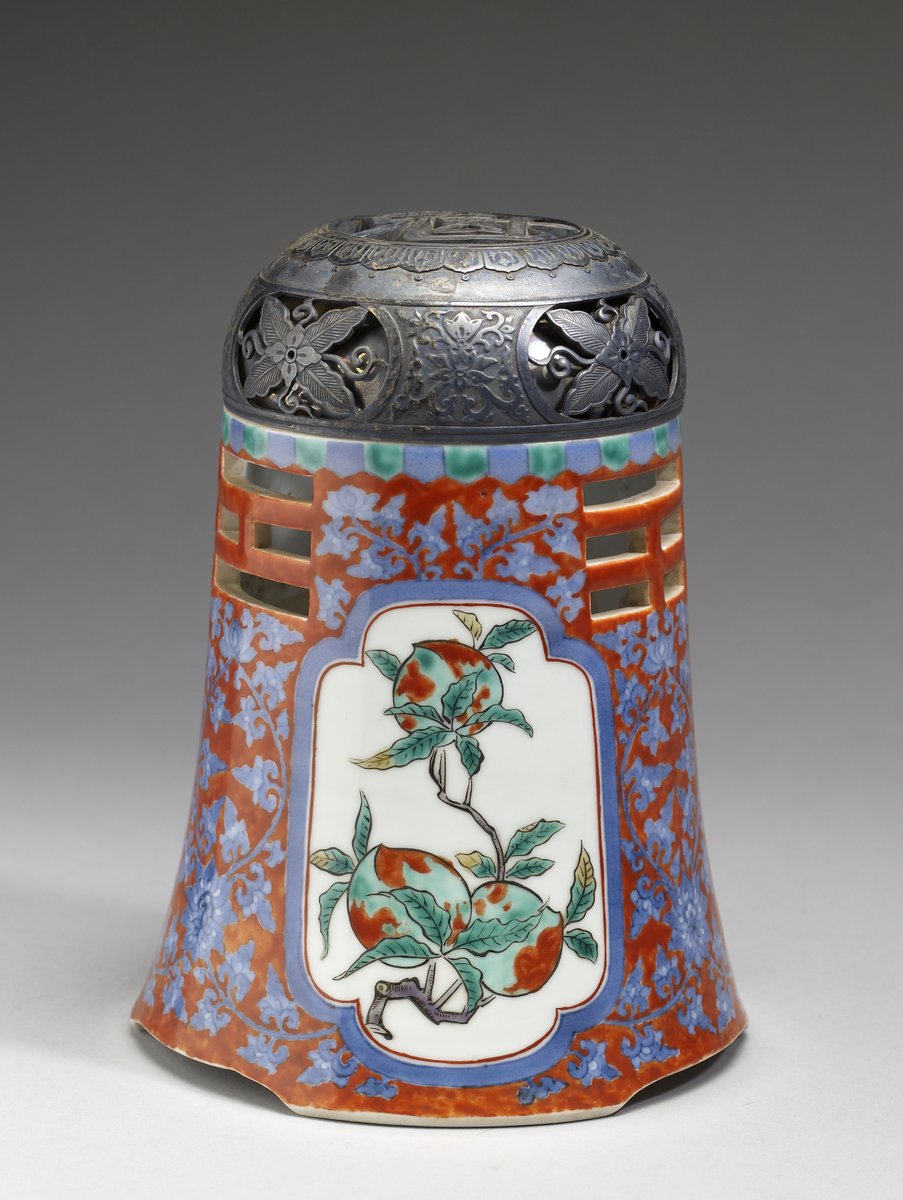 Incense Burner ('Koro') with Chinese Trigrams for Fire and Mountains, 19th century, the Walters Art Museum

#ceramics