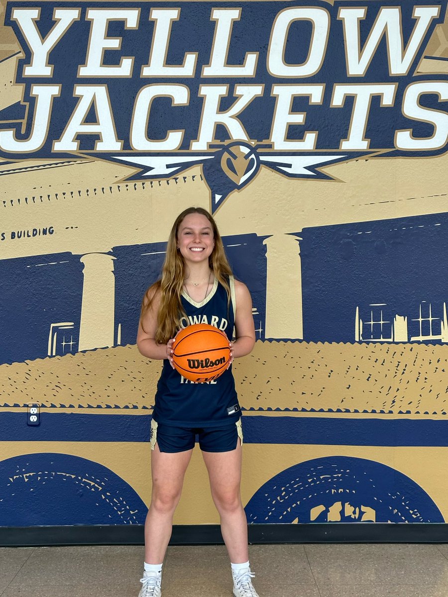 londyn_perry's tweet photo. Had a great day seeing campus and talking with @PresleyFisk @CoachBJ_HPU and @KendraCoach!! Big thank you to the @HPUWBasketball staff for having me! @BIQEliteBball @justinwhite31 @AboveTheRestBB https://t.co/RNCw8uGB46
