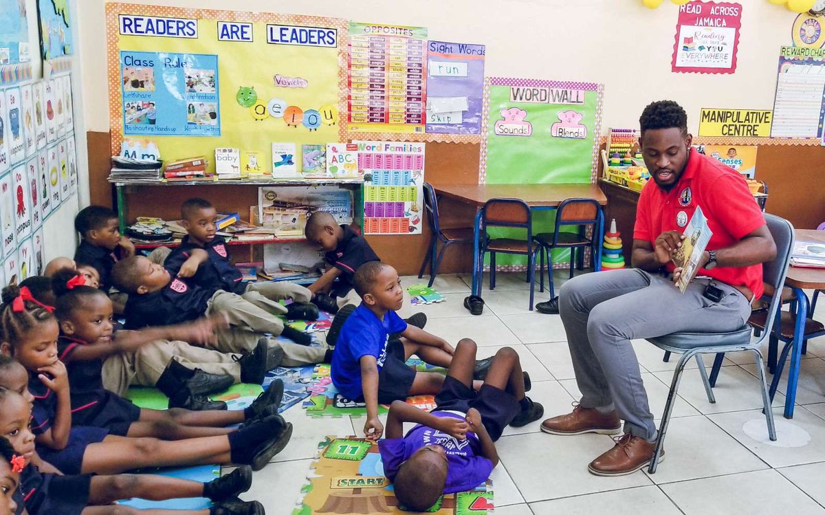 othompECC's tweet photo. Stopped by Allman Town Infant School where they were also engaged by myself on these fun adventures through reading!
@ECCJA #ReadingMatter #12StandardsMatter #ReadAcrossJamaica https://t.co/2TC2Xqqx5o