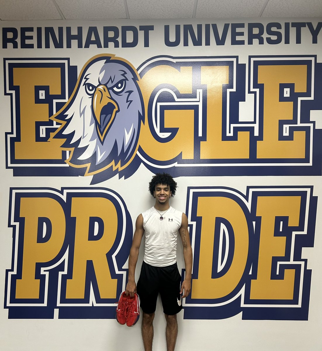 After a great workout and visit, I’m happy to receive an offer from Reinhardt University @jnewton0729 ! GO EAGLES !!