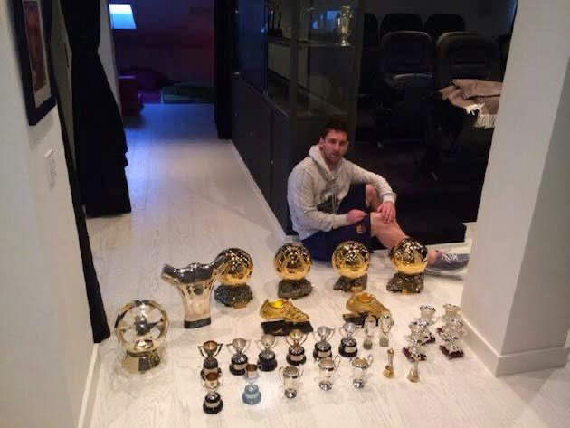 BarcaWorldwide's tweet photo. Mbappe is barely 1 year away from this age and he hasn’t won anything from this picture…. https://t.co/zuaqY9x0xd